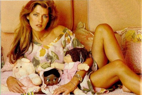 10 Mulheres que você pegaria sem pensar, mas elas escondem algo de você 10 Mulheres que você pegaria sem pensar, mas elas escondem algo de você
