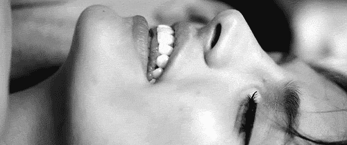 Resultado de imagem para orgasmo feminino, gifs