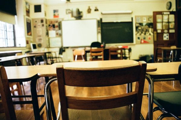 Você não vai acreditar no motivo da prisão dessas crianças Você não vai acreditar no motivo da prisão dessas crianças