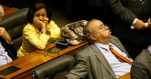heraclito dormindo