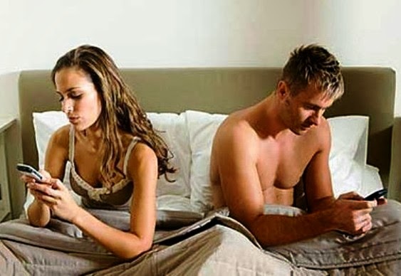 5 coisas que o seu amor esconde no celular sem você saber 5 coisas que o seu amor esconde no celular sem você saber