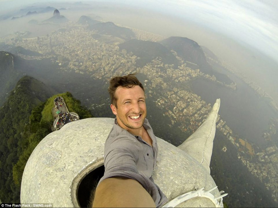 Saiba como é o Cristo Redentor por dentro Saiba como é o Cristo Redentor por dentro