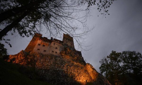 62168068_in-this-picture-taken-oct-9-2016-bran-castle-lies-on-top-of-cliffs-in-bran-romania-airbnb-h