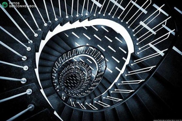 spiral-stairs-2-12