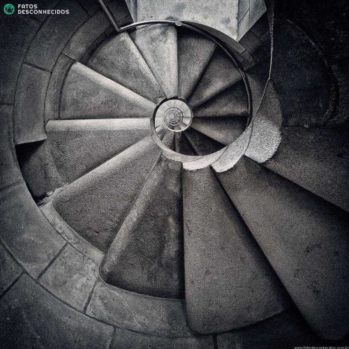 spiral-stairs-2-26