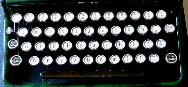 Tastatur_Erika_Nr_5_Fraktur