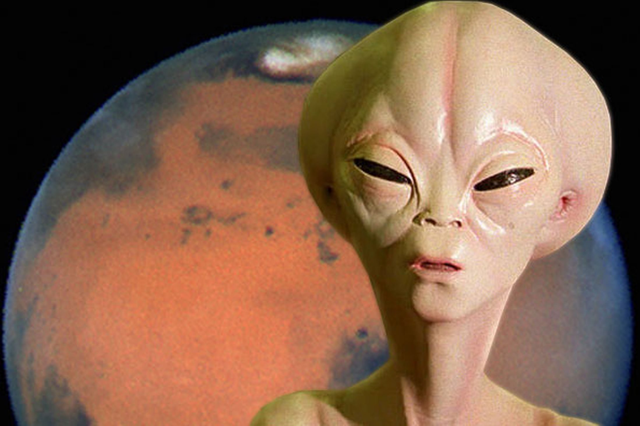 Abdução: a implantação de alienígenas híbridos em nossa sociedade