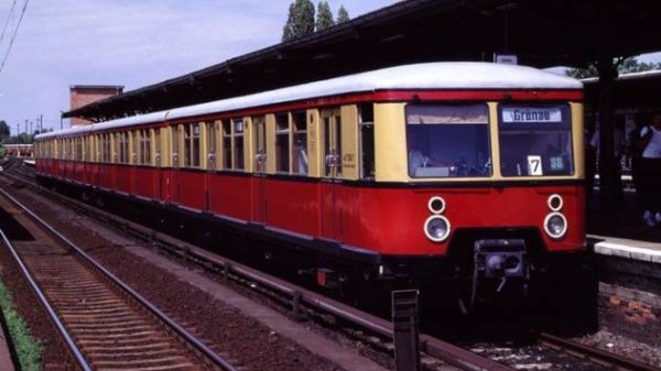 S-Bahn_Berlin_Baureihe_477