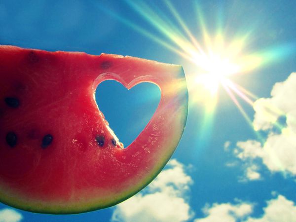 kids-myshot-watermelon-heart_55878_600x450