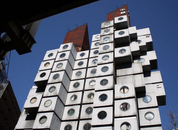 4_nakagin-capsule-tower