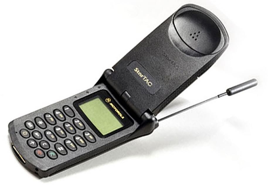 80sback - Quem lembra desse celular clássico dos anos 90?