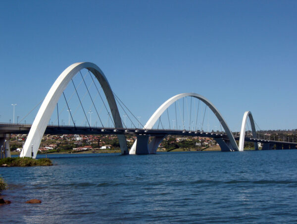 Ponte JK Brasilia DF