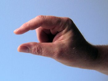5 coisas que o comprimento dos dedos diz sobre os homens