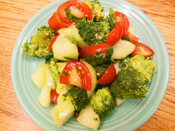 Broccoli-tomato-cucumber-cilantro-salad