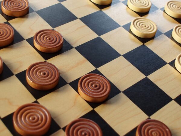 checkers_game_pc238712