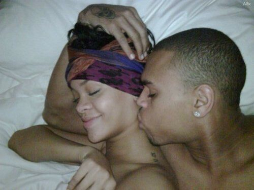 chris-brown-nude-photos-naughtynasty.com-3