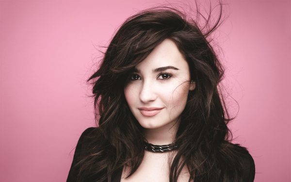 demi_lovato_girlfriend-wide