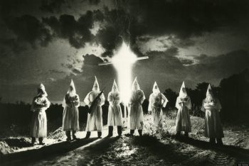 O que realmente é a Klu Klux Klan? Ela ainda existe?