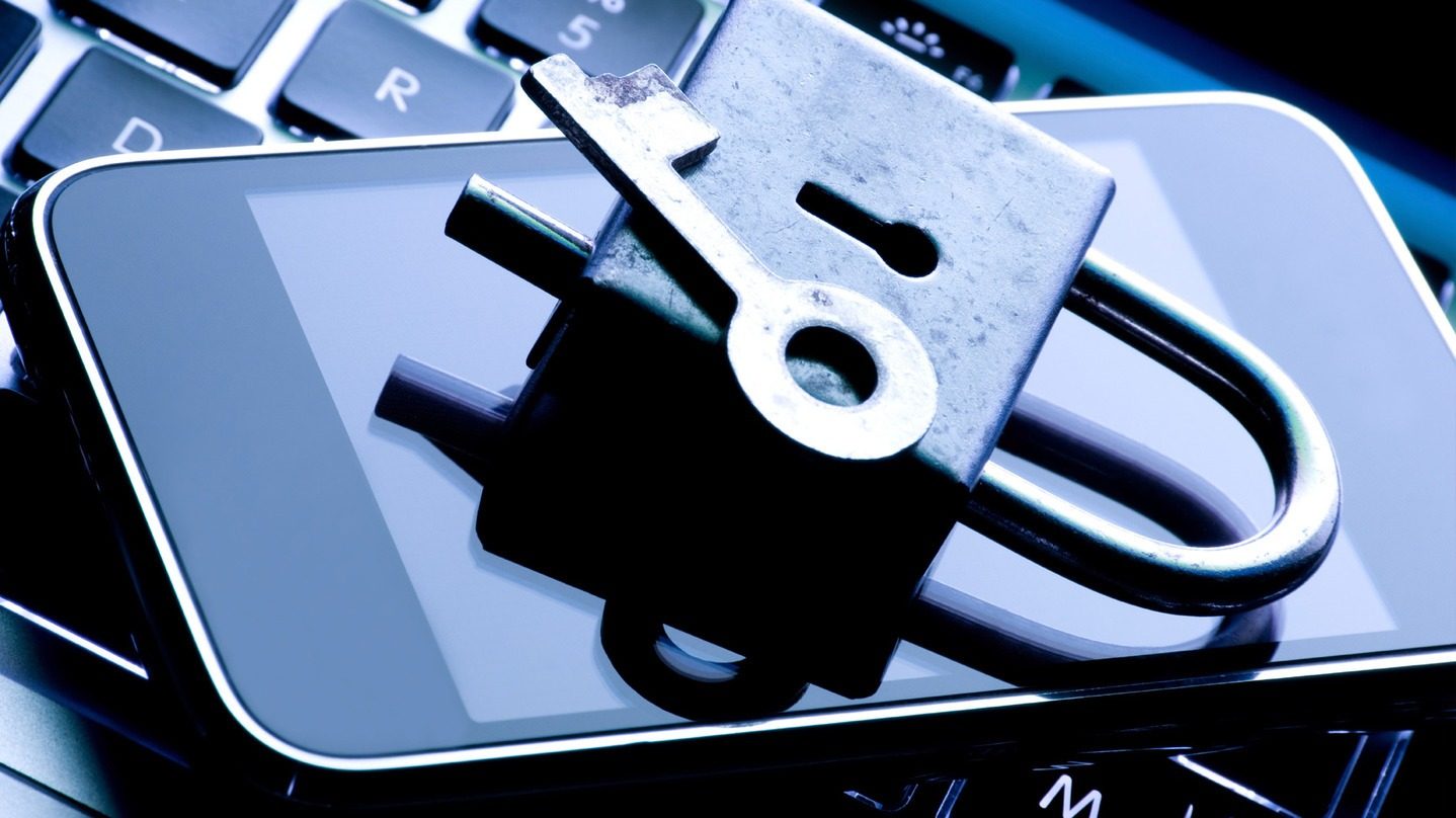 Seu smartphone pode ser hackeado com uma simples mensagem de texto