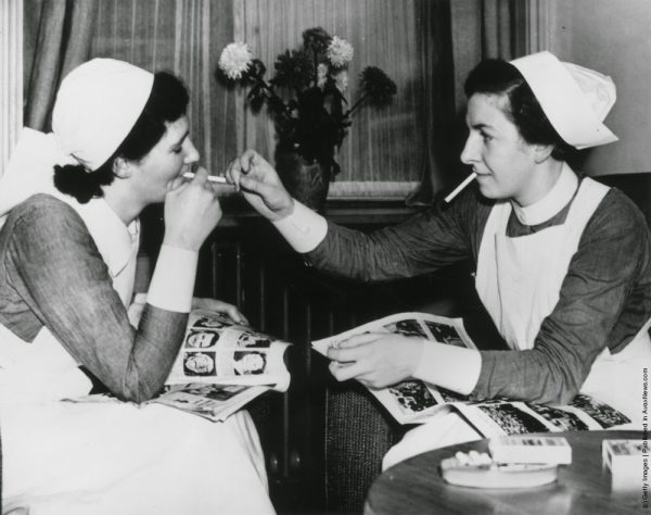 Women Smoking Cigarettes from the 1930s (4)