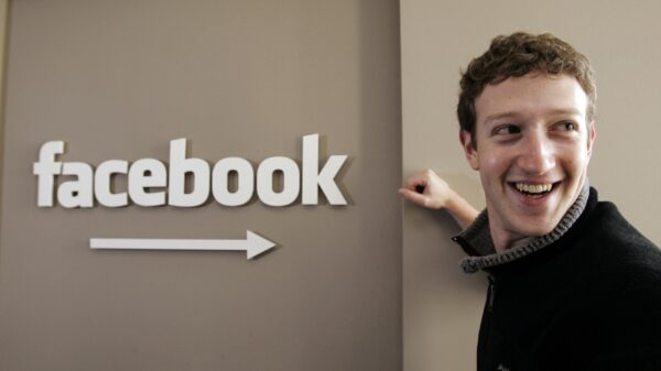 facebook-com-apenas-31-anos-Mark-Zuckerberg-tem-mais-de-41-bilho_es-de-do_lares