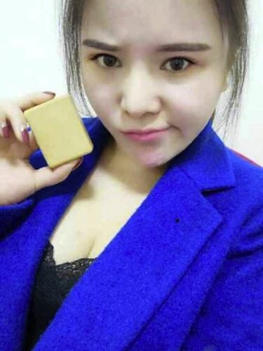 Pic shows: Current pictures of Xiaoxiao. A girl who gave herself a stunning new look with a liposuction has sent the ex boyfriend who dumped her for being too large a bar of soap made from her own fat. The woman also accompanied the soap with pictures of her new look, and then share them online as well where she was voted as "hot" and "cute" by fellow netizens. She said that the soap was for the ex-boyfriend who dumped her because she was too fat, and had called her names, which had forced to undergo liposuction. Identified only by her online nickname Xiaoxiao, the woman posted pictures on her personal social media account on popular microblogging website Sina Weibo, showing herself holding the bar of soap made from her fat. In a caption accompanying the photo, Xiaoxiao claimed the soap was one of several made after the successful liposuction operation. She said that as well as her ex-boyfriend she also plan to send them to his family as gifts during the upcoming Chinese New Year celebrations to show him what he was missing. The incredible scenes of revenge on social media soon made their way into mainstream media, which is now calling the soap saga XiaoxiaoÌs "ultimate form of revenge" for being a victim of so-called "fat shaming". XiaoxiaoÌs message to her ex also said he should use the soap to wash his mouth after he apparently said some nasty words to her about her physique before their break-up. Even netizens who felt the idea of making soap from human fat was disgusting could not help but applaud XiaoxiaoÌs well-publicised "victory" over her ex. (ends)