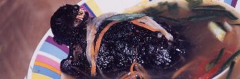 7 pratos e coquetéis horripilantes que as pessoas saboreiam mundo afora