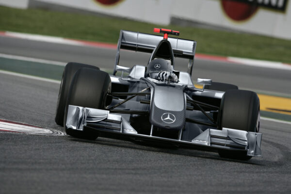 Mercedes-Benz-Formula-1-Car-4