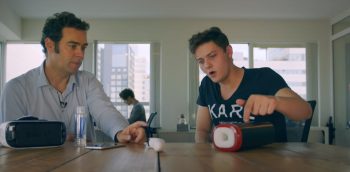Brinquedo promete apimentar relação de pessoas que namoram a distância