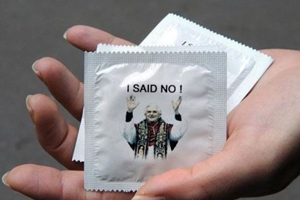 i-said-no-pope-benedict-xvi-ratzinger-condom