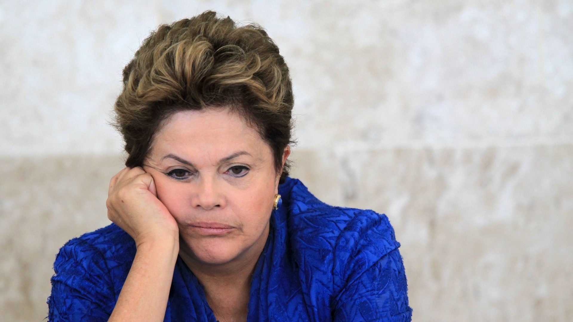 O que acontecerá com a Dilma agora que ela foi afastada?﻿