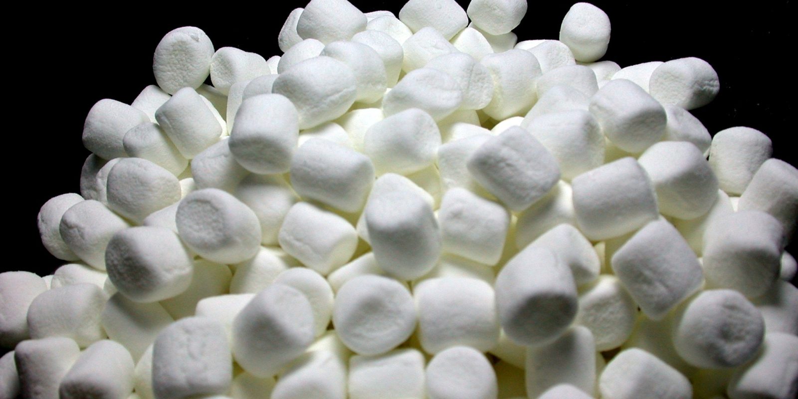 O que acontece quando um marshmallow é colocado em vácuo? Fatos