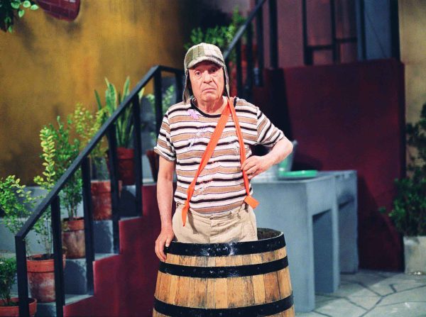 s11 sp 03-09-05 variedades jt A personagem Chaves do seriado Chaves, exibido no SBT FOTO DIVULGACAO