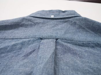 Descubra para que serve aquele laço traseiro da sua camisa