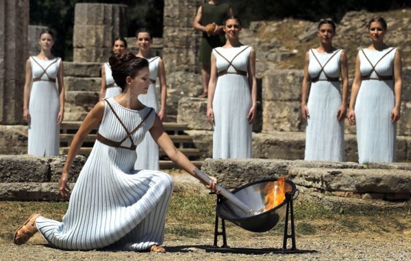 Ensaio da cerimônia de acendimento da tocha olímpica dos Jogos Rio 2016 em Olímpia, na Grécia