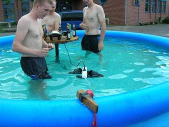 21 fotos impressionantes de pessoas que teoricamente já deveriam estar mortas