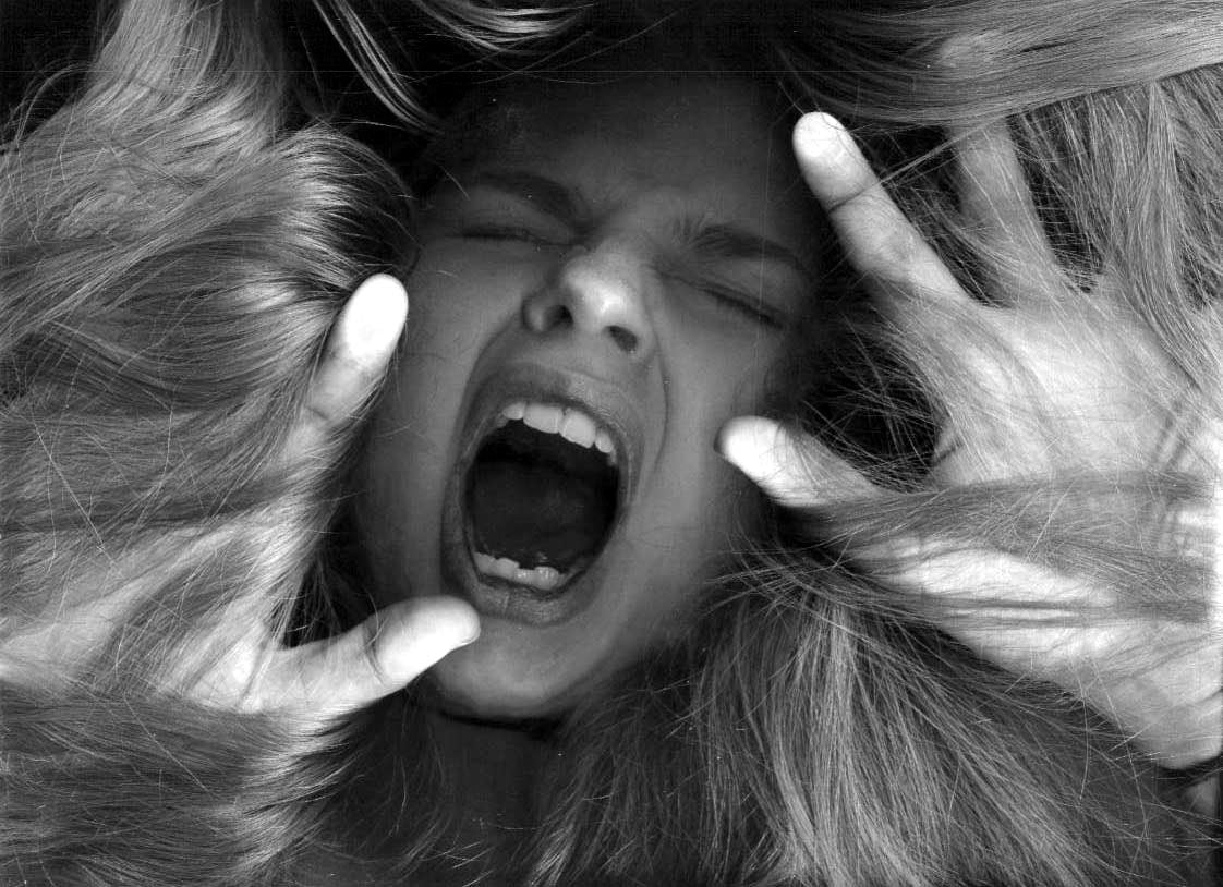8 atitudes que as pessoas que tem depressão praticam frequentemente