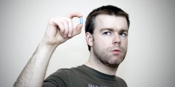 Por que ainda não existe um anticoncepcional masculino?