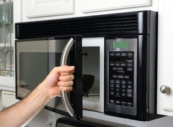 opeing a microwave door
