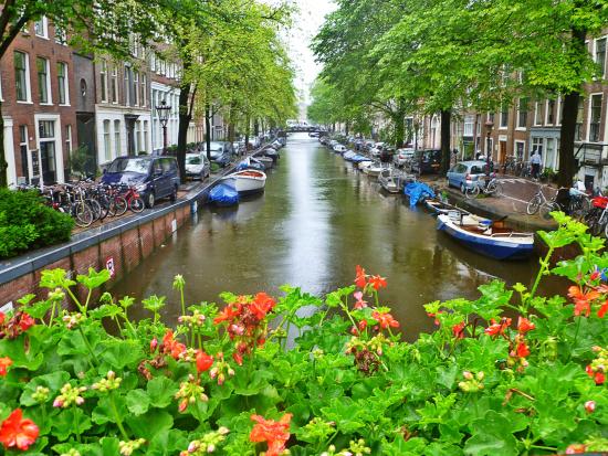 one-of-the-many-canals