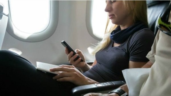 Modo avião do celular: por que é preciso ativar o recurso durante