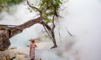 Esse é um rio na Amazônia que mata tudo que cai nele