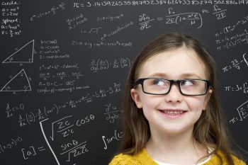8 crianças tão brilhantes que vão fazer você se sentir ignorante