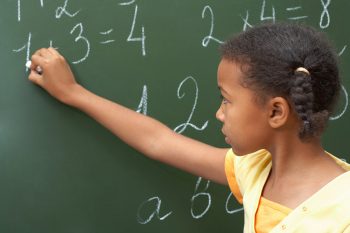 Apenas 1 a cada 25 adultos consegue lembrar a matemática da 5ª série, você é um deles? [Quiz]
