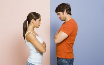 7 situações em que as mulheres encaram com normalidade e os homens com pavor