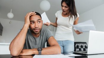 7 coisas que os homens lidam numa boa mas que enfurece as mulheres