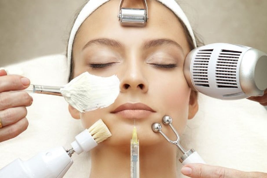 7 produtos de beleza que você usa e que os dermatologistas detestam