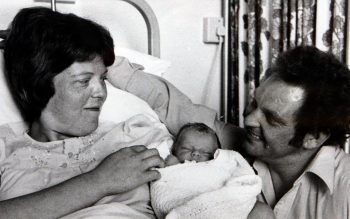 Assim ficou o primeiro bebê fruto de inseminação artificial depois de 40 anos