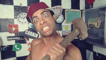 Everson Zoio deleta vídeo onde conta que transou com a namorada enquanto ela dormia