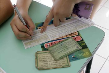 Como justificar o meu voto? E o que acontece se eu não votar?